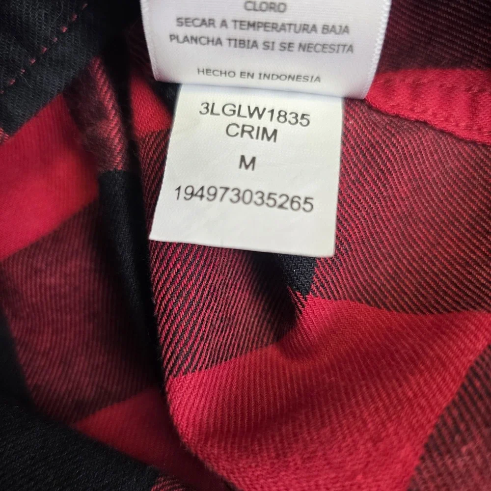 Levi's Red & Black Buffalo Plaid Flannel Shirt Medium Long Sleeve‎ Button Up